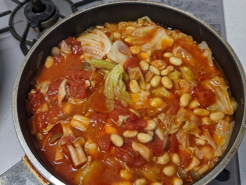 俺の鶏肉トマト煮（大豆入）